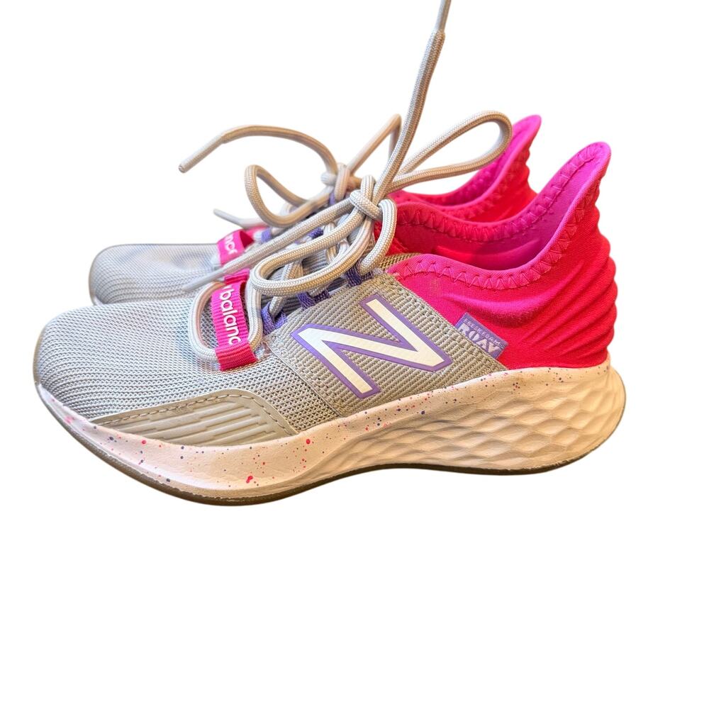 New Balance Big Kids Fresh Foam Roav Running Shoes Size 11 Pink And Grey